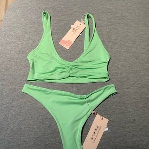 🌸🌸SOLD🌸🌸